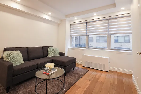 Rented by Samuel Realty Group LLC | media 7