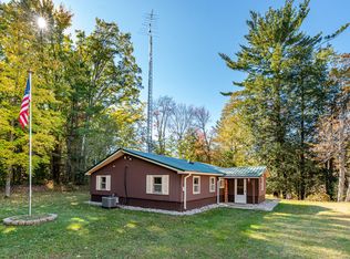 6527 S James Rd, Baldwin, MI 49304