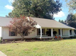 1913 Meadowlark Dr, Union City, TN 38261