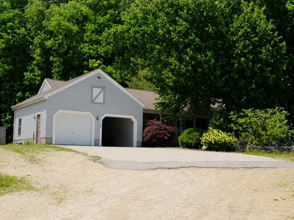 192 Lower Schofield Ave, Dudley, MA 01571