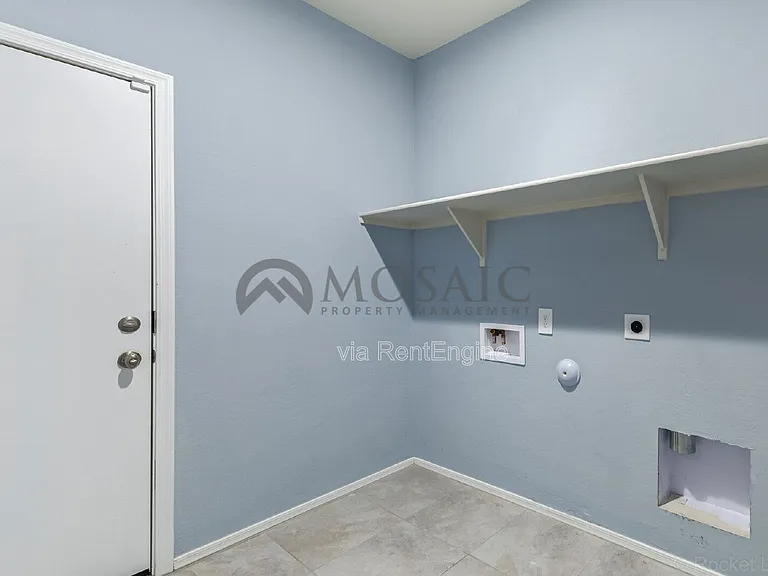 35349 W San Alvarez Ave — Photo 30