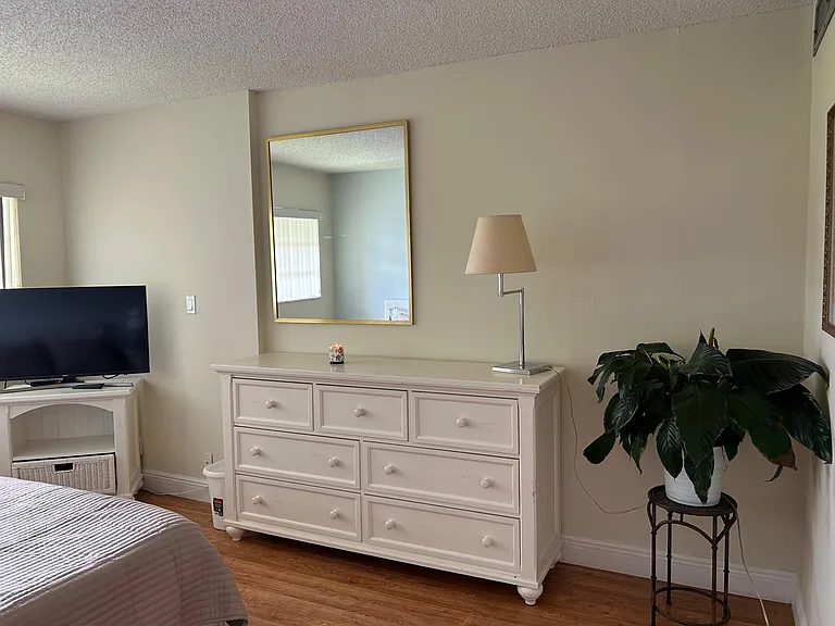 451 Greensward Ln #202 — Photo 9