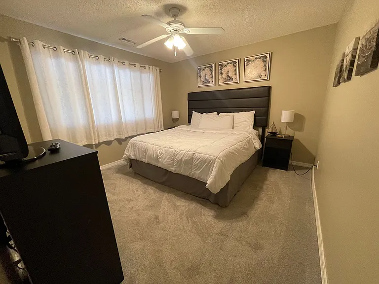 193 Avondale Dr #10 — Photo 12