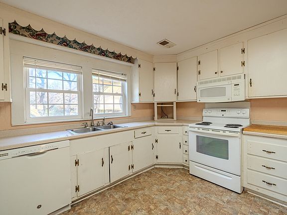 3rd image of 4343 Gilchrist Stantonville Rd