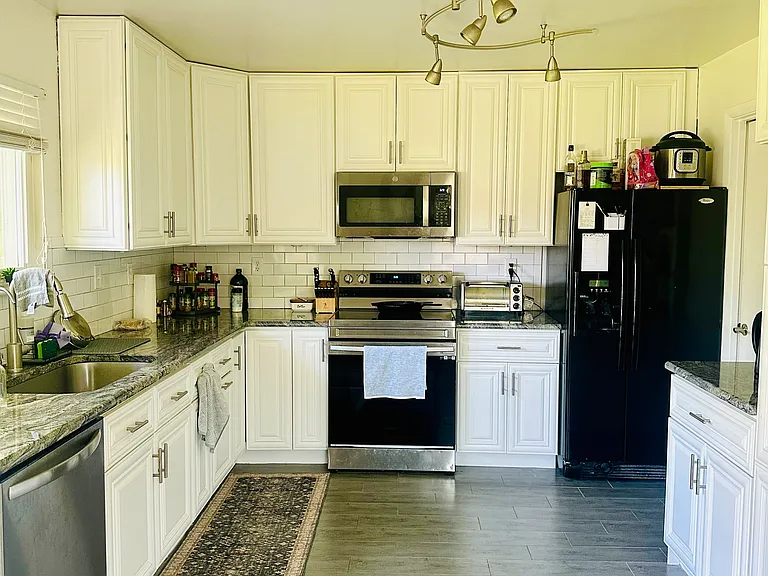2901 Needlewood Ln — Photo 8