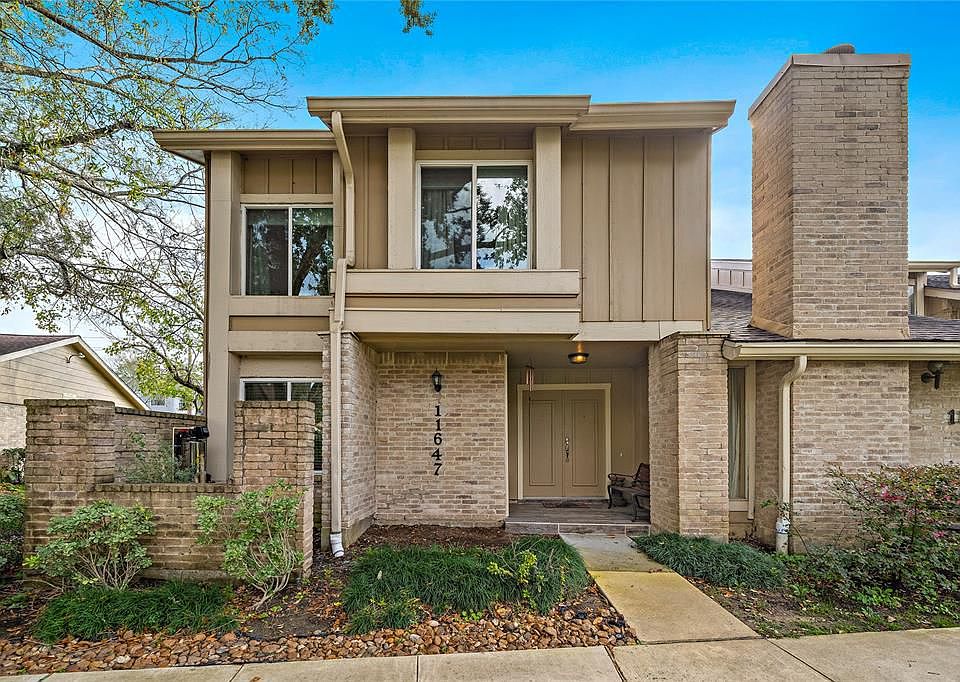 1st image of 11647 Village Place Dr #201