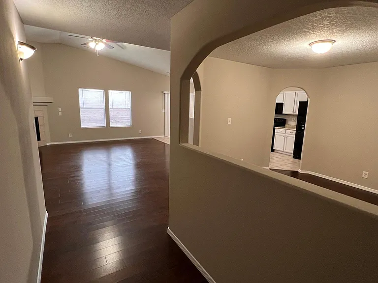 6432 Freemont Hills Loop NE — Photo 17