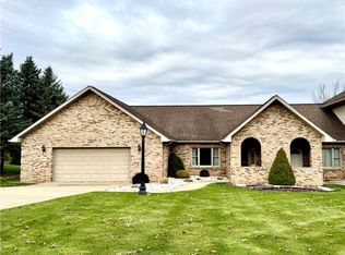 111 Blossom Dr #A, Butler, PA 16001