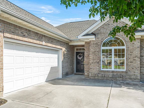 2nd image of 1521 Saint Thomas Circle