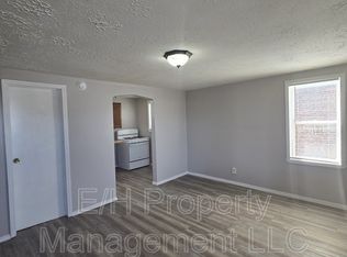 938 N Broadway Ave APT 4, Wichita, KS 67214