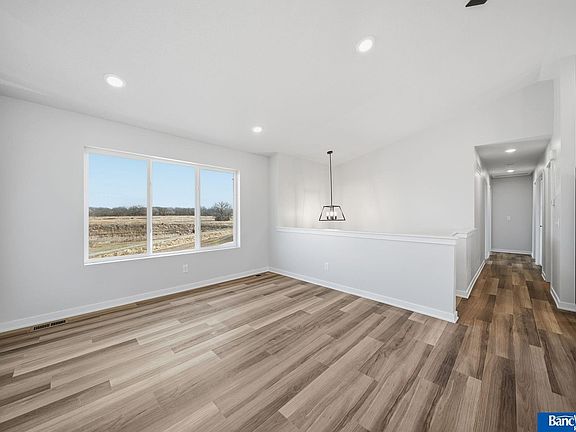 2nd image of 5024 N 35th Ct