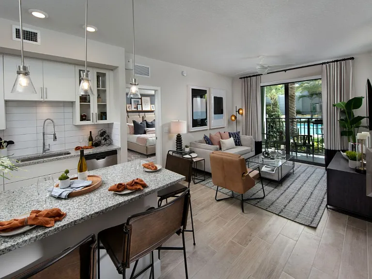 Uptown Boca Villas — Photo 53