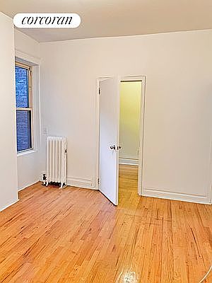 4th image of 240 W 15th St APT 24
