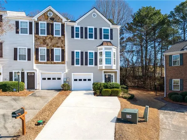 2021 Pinnacle Pointe Dr, Norcross, GA 30071