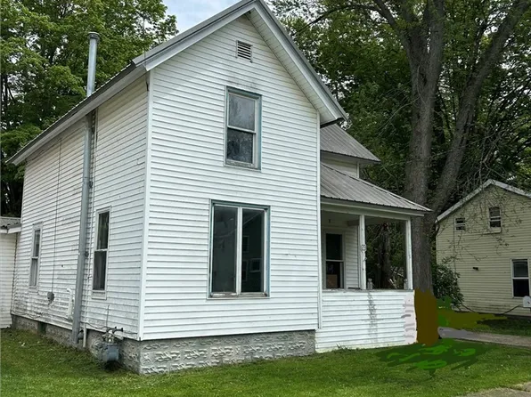 23 Church St, Franklinville, NY 14737