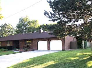 3503 Radcliffe Ter, Hutchinson, KS 67502