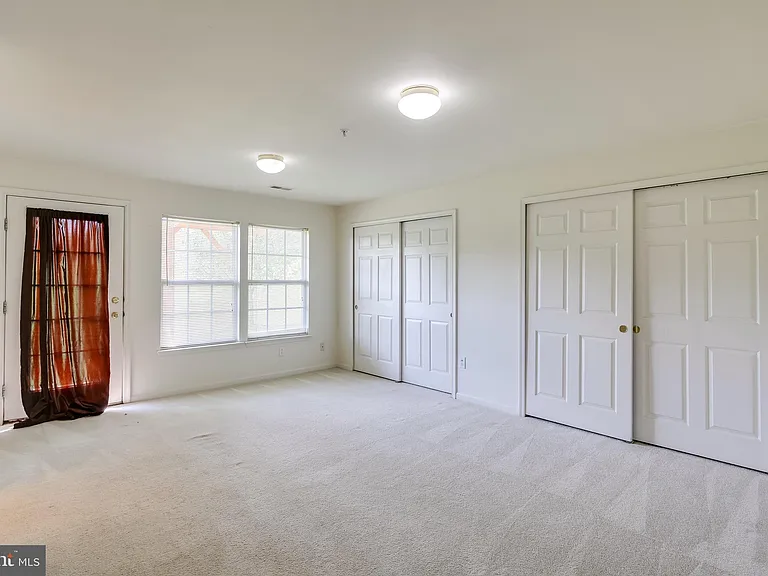 2702 Snowmill Ct — Photo 6