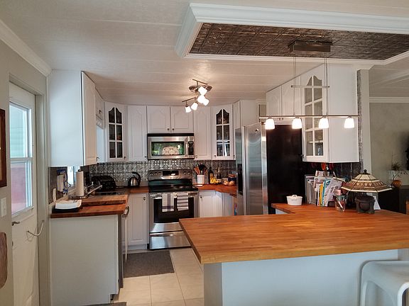 Inviting Kitchen Area