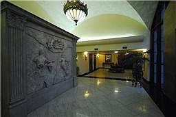 2nd image of 1005 S Shepherd Dr APT 215