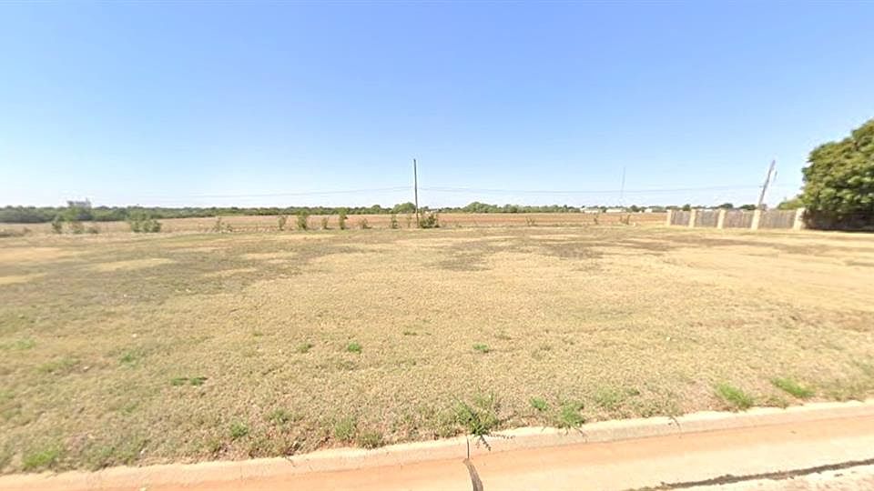 1st image of McDonald Ter Lot 6
