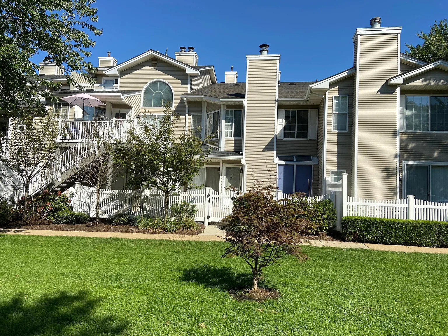51 Ashley Court — Photo 2