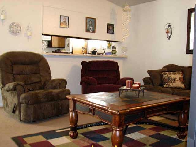 2nd image of 1025 SW 81st St