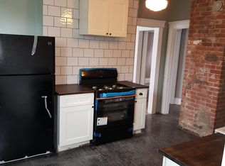 7904 E Lafayette St, Detroit, MI 48214