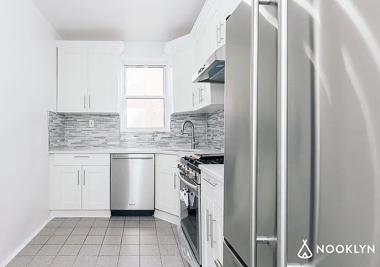 1242 President St #1 — Photo 18