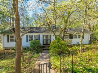 101 Nixon Rd, Oak Ridge, TN 37830