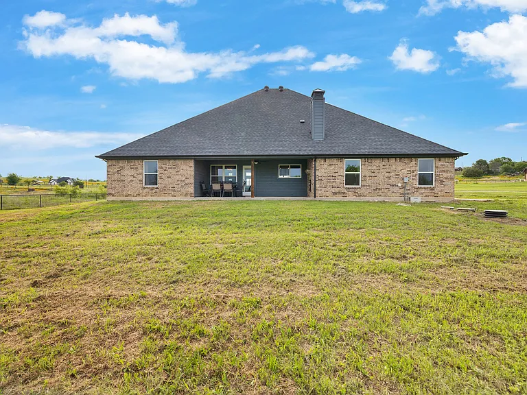 1040 Cloudy Ct — Photo 30