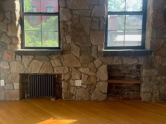 3rd image of 247 W 10th St APT 4E