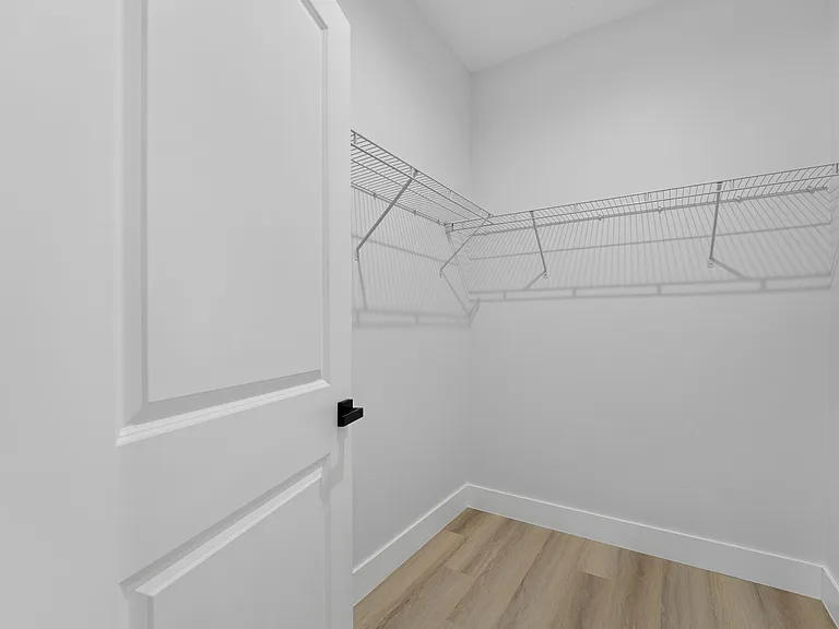 5437 Brownell St — Photo 14