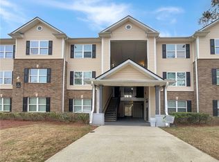 13201 Fairington Ridge Cir, Lithonia, GA 30038