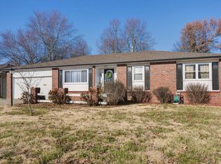 1225 E Sunset Ct, Springfield, MO 65804