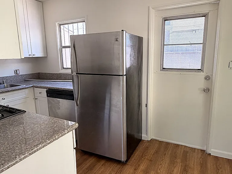 DUPLEX, kitchen