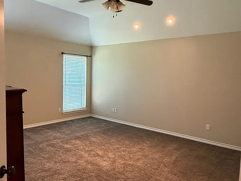 1509 Saddle Lakes Dr — Photo 8