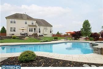 3rd image of 4 Fawn Hollow Ln
