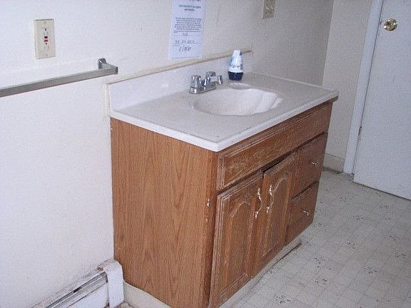 5th image of 908 Lemoyne Ave