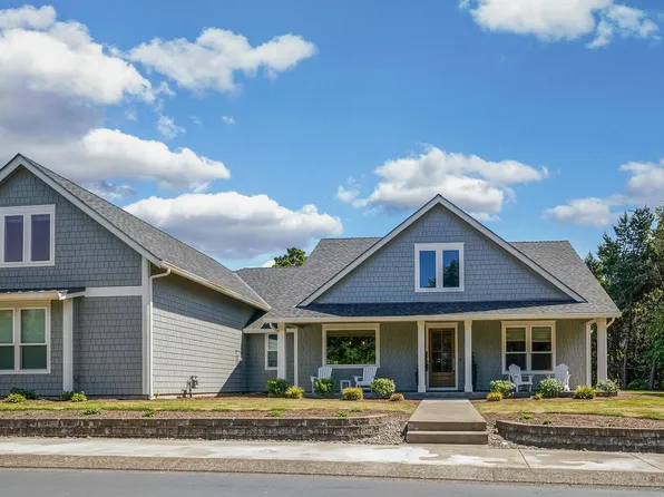 1830 NW 47th St, Lincoln City, OR 97367