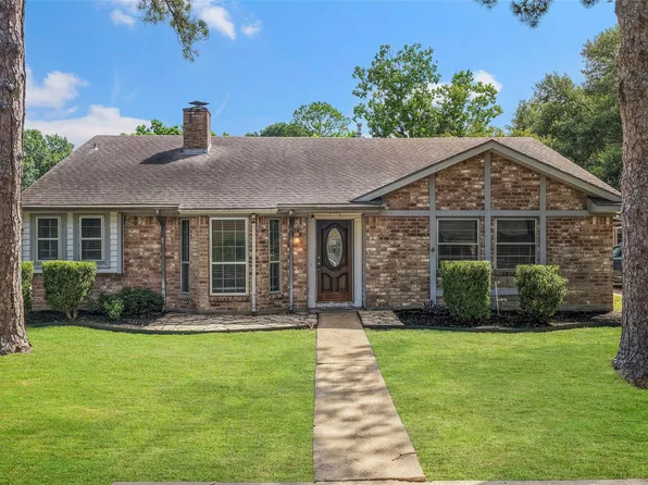 1015 Rock Canyon Dr, Katy, TX 77450