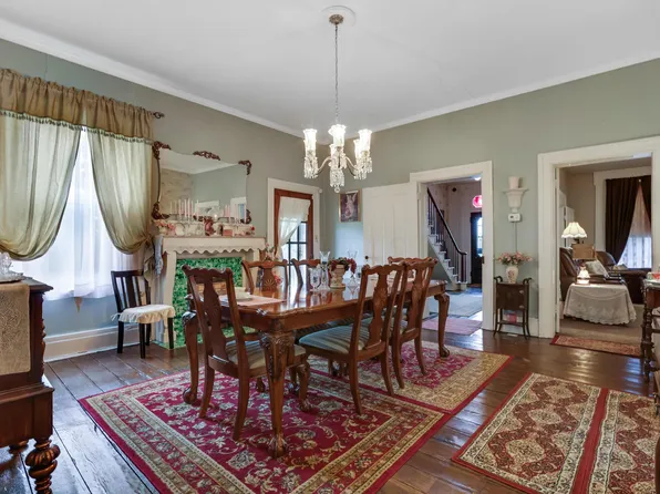 124 N Scioto St, Circleville, OH 43113