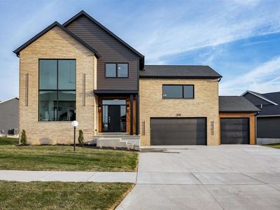 370 Whitman Ave, North Liberty, IA, 52317