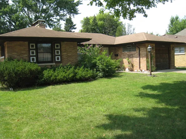 (undisclosed Address), Lincolnwood, IL 60712