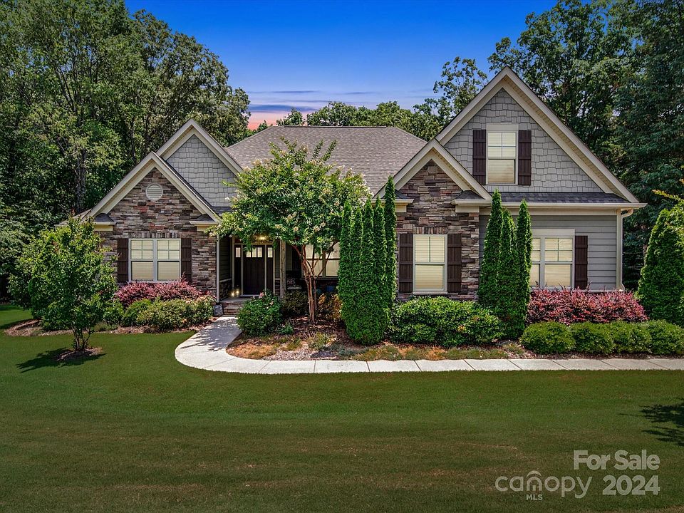 1st image of 8124 Caliterra Dr