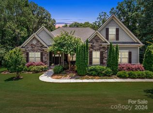 8124 Caliterra Dr, Mint Hill, NC 28227