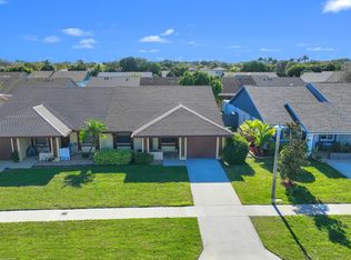 11951 Suellen Cir, Wellington, FL 33414