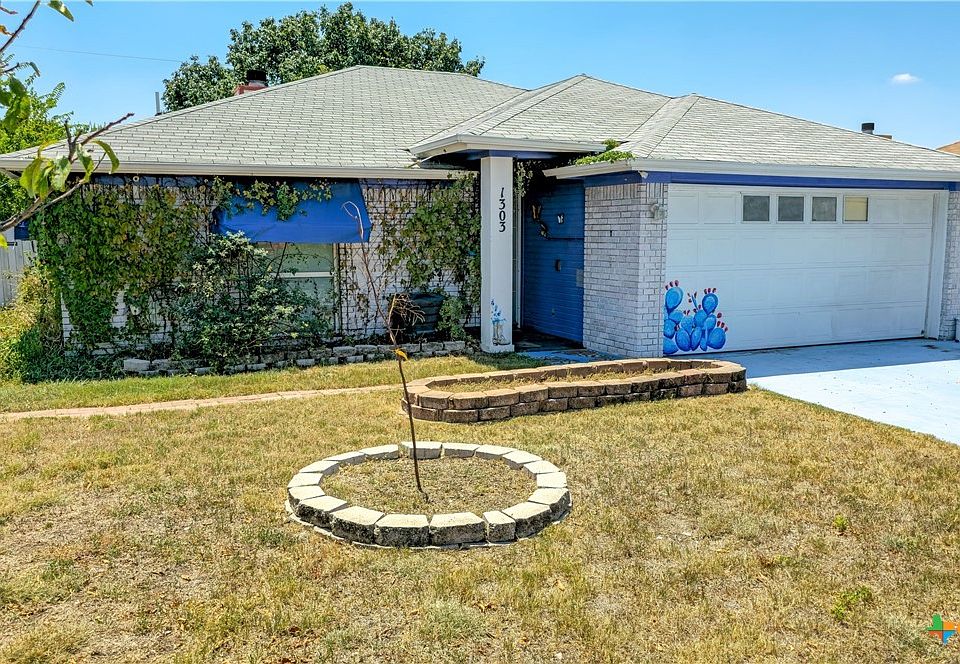 1st image of 1303 Dekort Cir