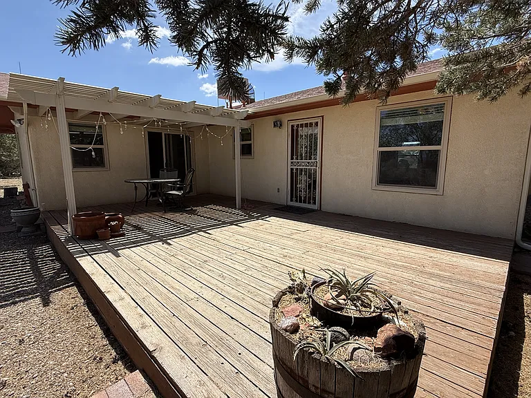 1 Autumnwood Ct — Photo 23