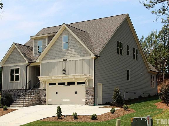2nd image of 802 Highwater Pl