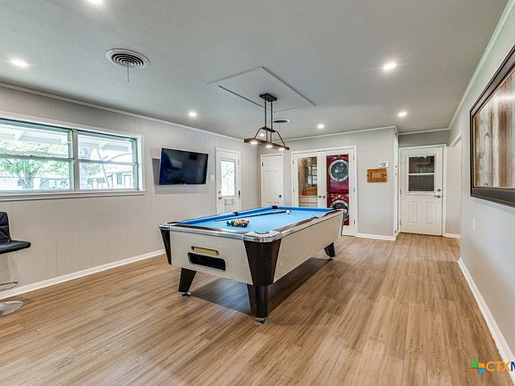 3rd image of 3314 Oakdale Dr